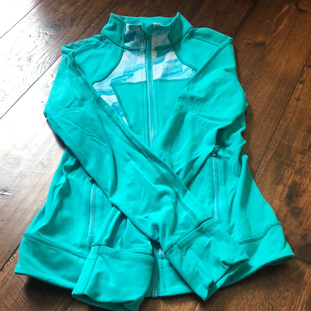 Ivivva sz 10 teal green jacket great condition